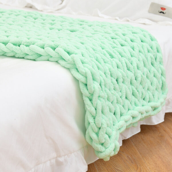 Handwoven Coarse Woolen Thread Blanket - Image 8